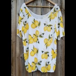 🍋Lane Bryant rayón lemon short sleeve top🍋